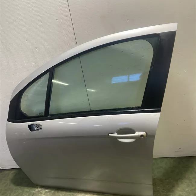 Porta anteriore sinistra