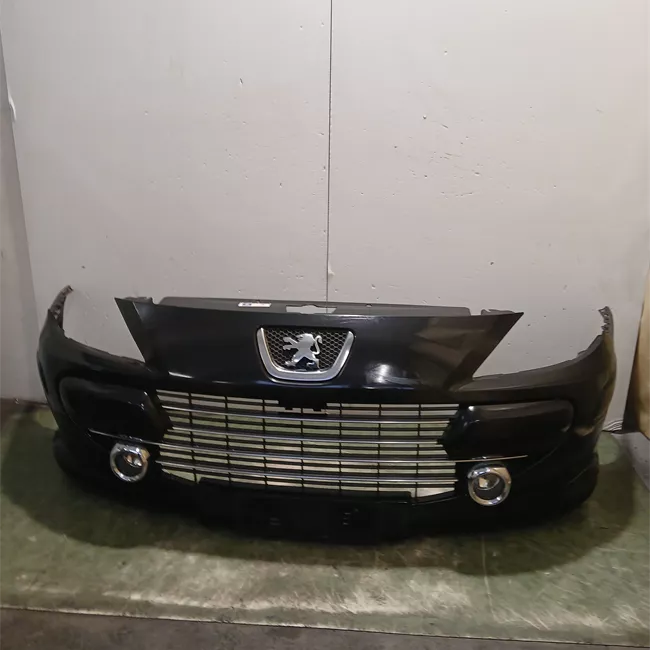 Paraurti anteriore fendinebbia con primer