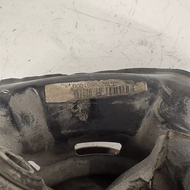 Montante sospensione posteriore sinistro