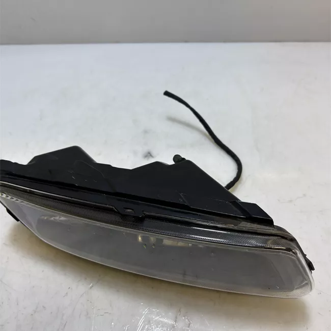 Proiettore fendinebbia destro Fendinebbia