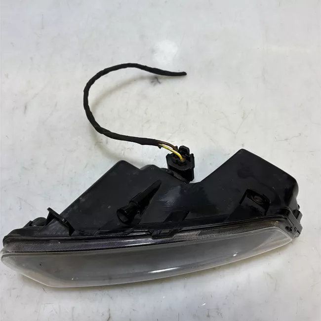 Proiettore fendinebbia destro Fendinebbia