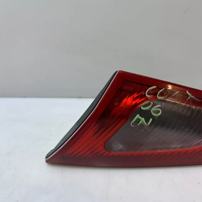 Fanale posteriore parte interno destro retrom