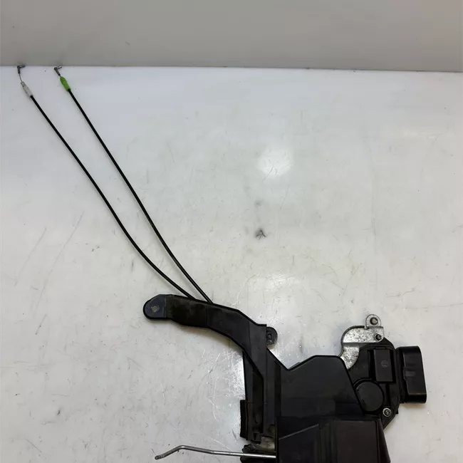 Serratura porta anteriore destra