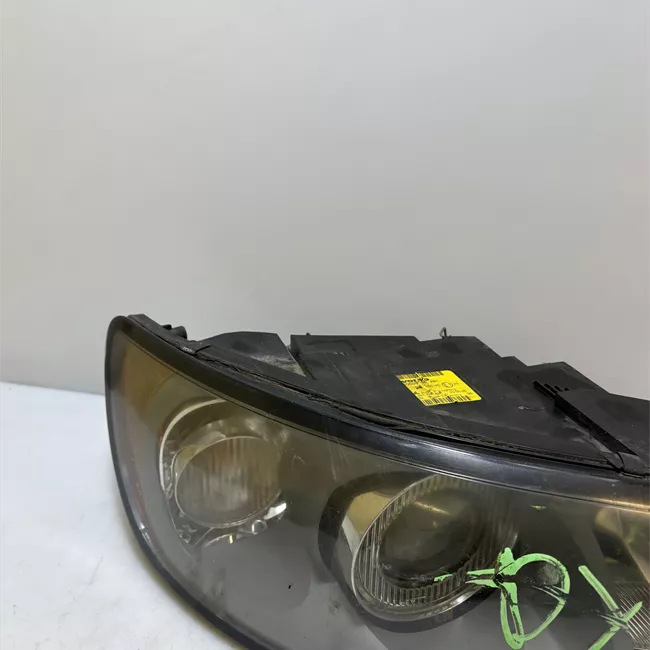 Proiettore destro con regolazione altezza