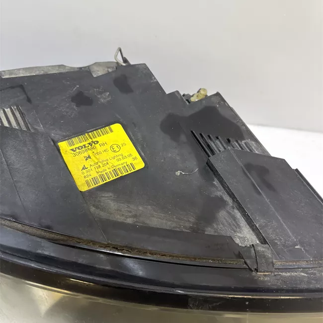 Proiettore destro con regolazione altezza