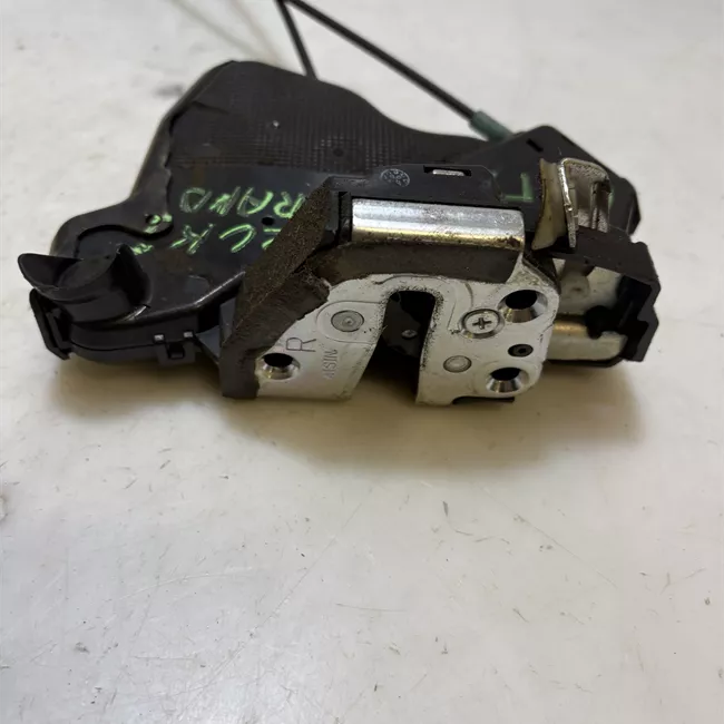 Serratura porta anteriore destra