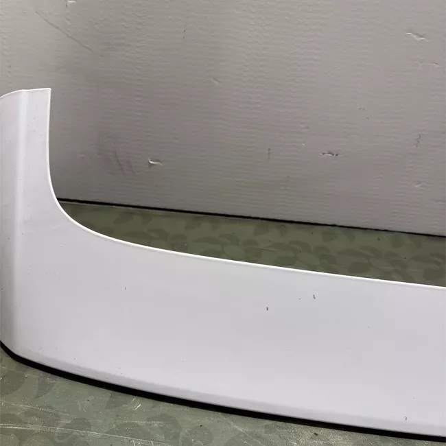 Spoiler posteriore tetto