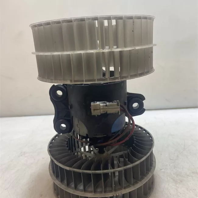 Motorino ventilazione abitacolo Valeo