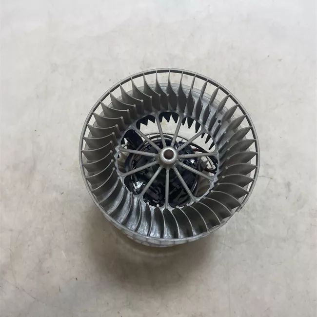 Motorino ventilazione abitacolo Valeo