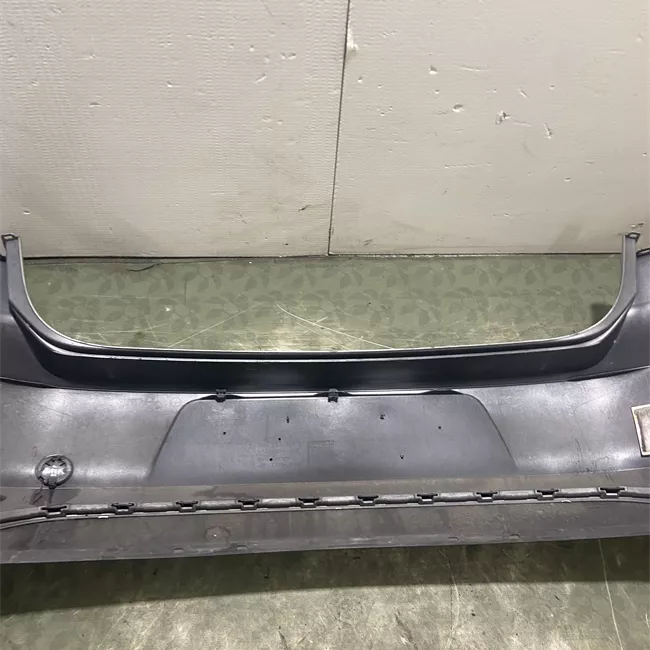 Paraurti posteriore primer