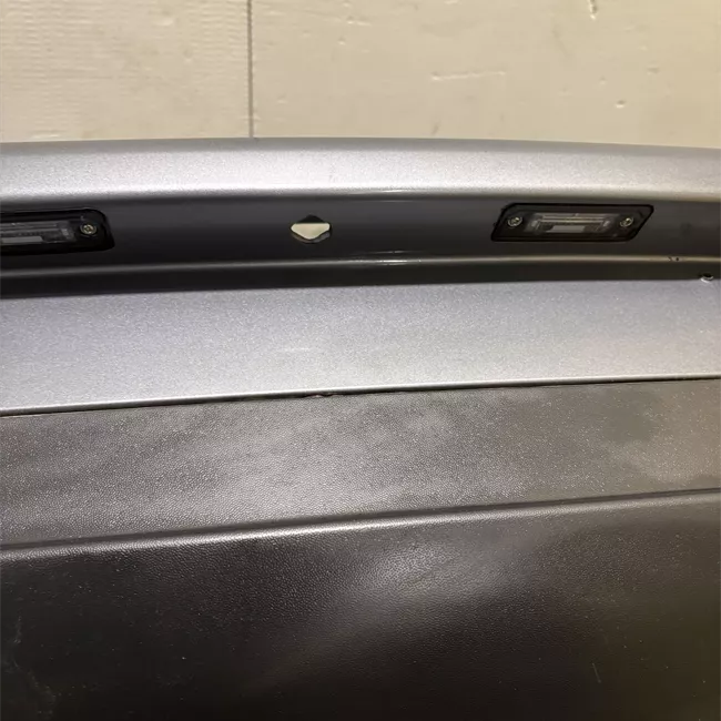 Paraurti posteriore con sensore parcheggio primer