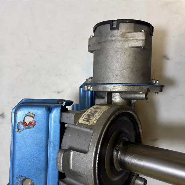 Servosterzo elettronico