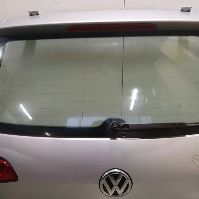 Portello posteriore senza spoiler post