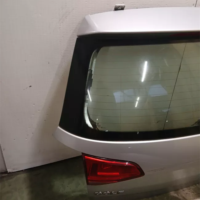 Portello posteriore senza spoiler post