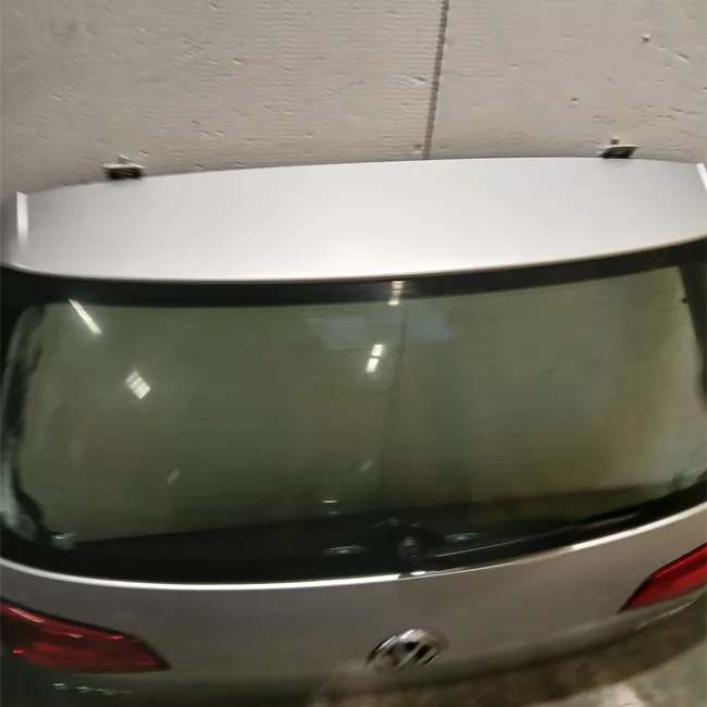 Portello posteriore senza spoiler post