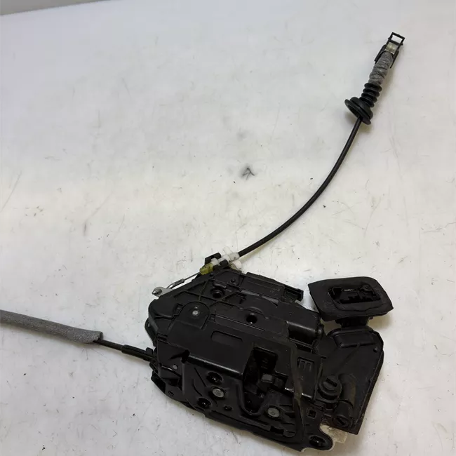 Serratura porta posteriore destra con dispositivo Safe