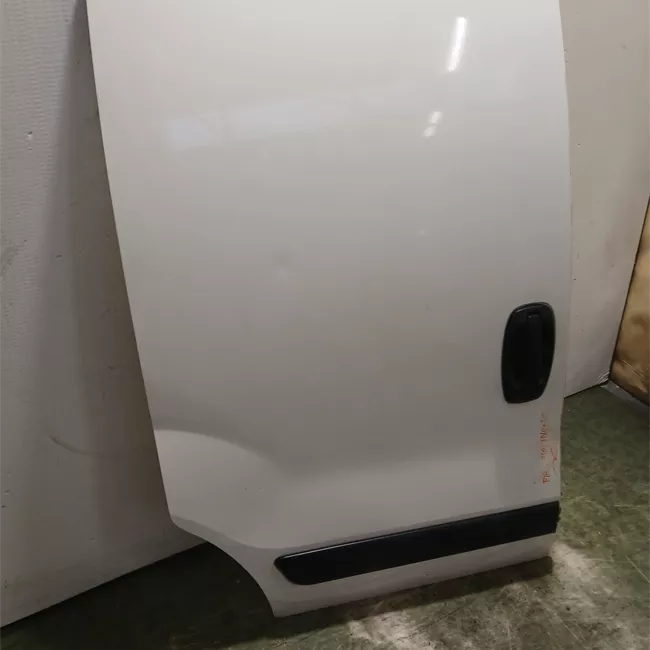 Porta carico posteriore a battente destra Lastrata