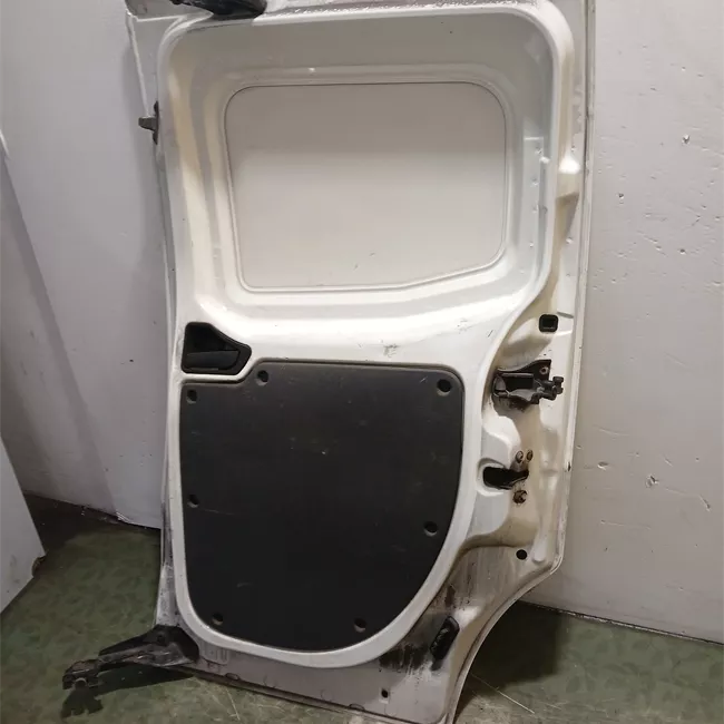 Porta carico posteriore a battente destra Lastrata