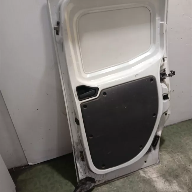 Porta carico posteriore a battente destra Lastrata