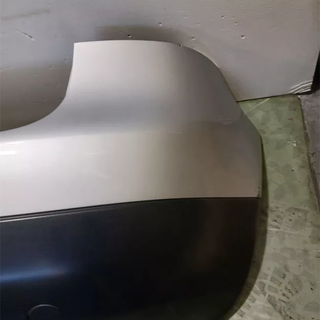 Paraurti posteriore primer