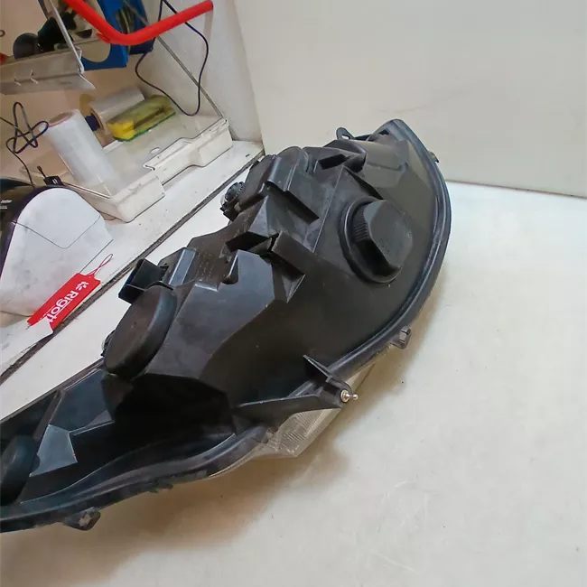 Proiettore sinistro Serie 10/30