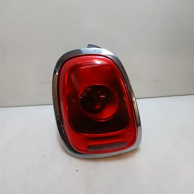 Fanale posteriore sinistro