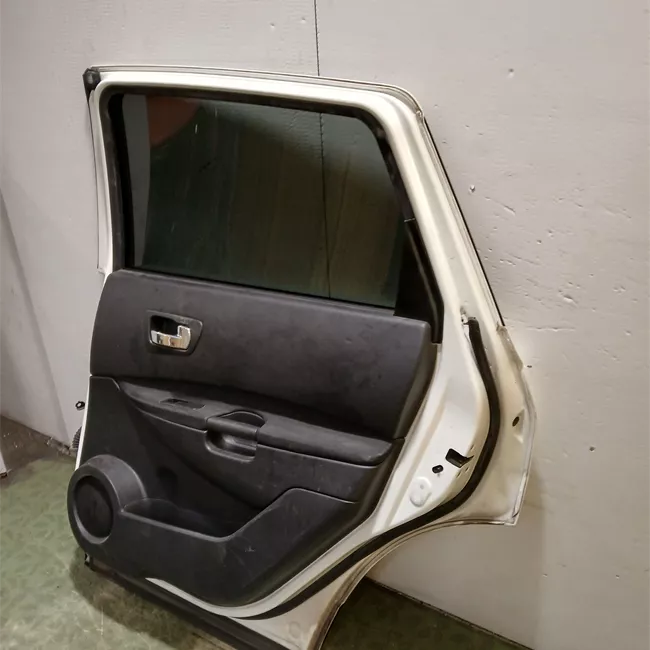 Porta posteriore destra