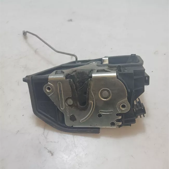 Serratura porta posteriore sinistra