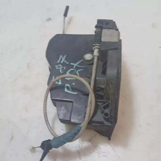 Serratura porta posteriore destra