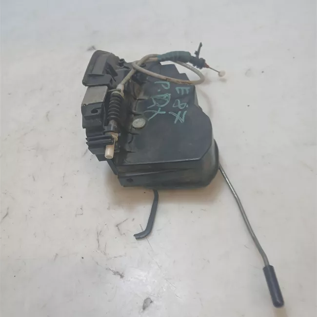 Serratura porta posteriore destra