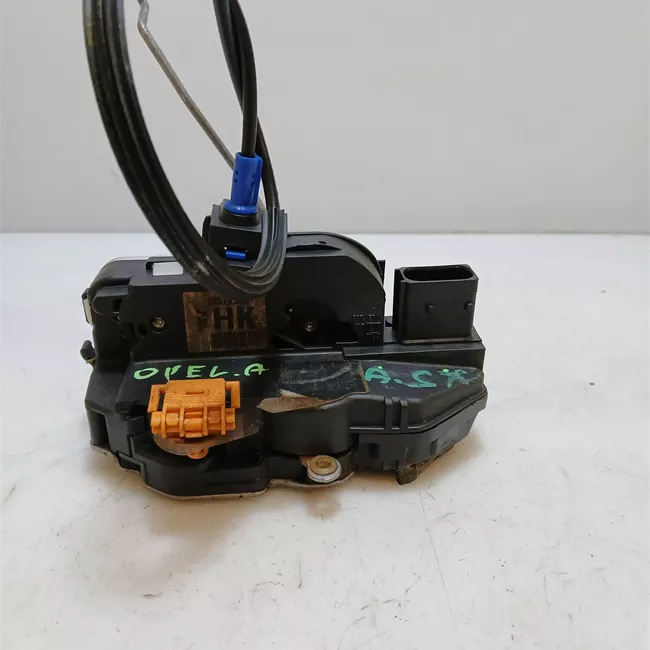 Serratura porta anteriore sinistra