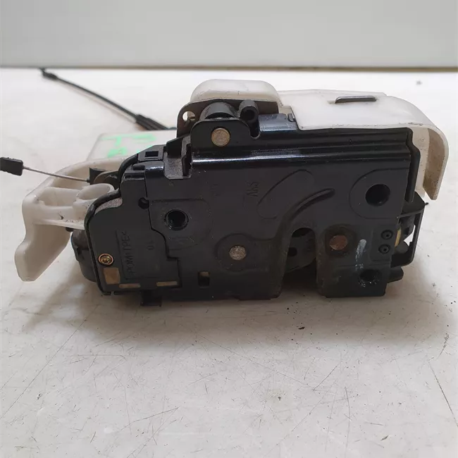 Serratura porta anteriore destra