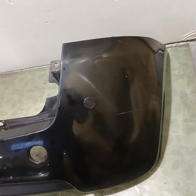 Paraurti posteriore con sensore parcheggio primer