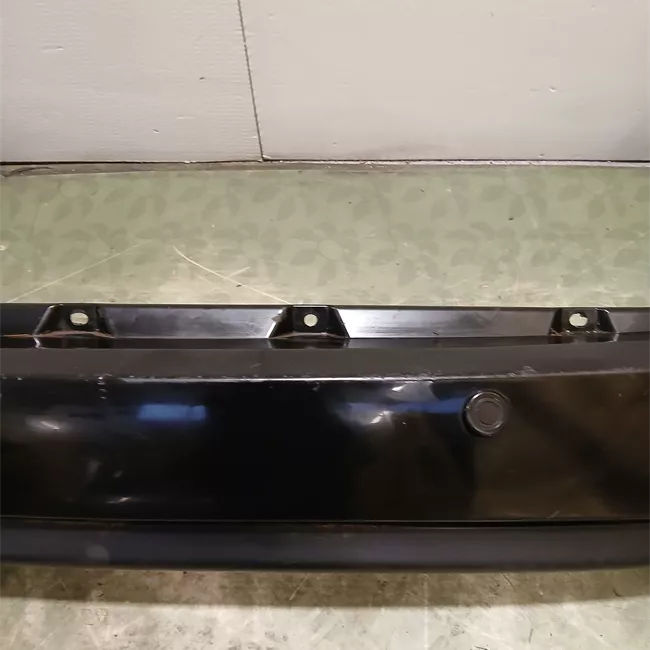 Paraurti posteriore con sensore parcheggio primer