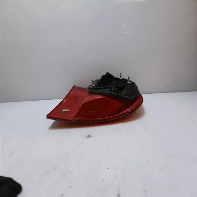 Fanale posteriore sinistro