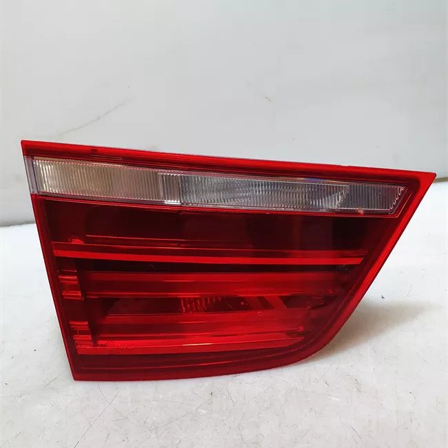 Fanale posteriore parte interno sinistro