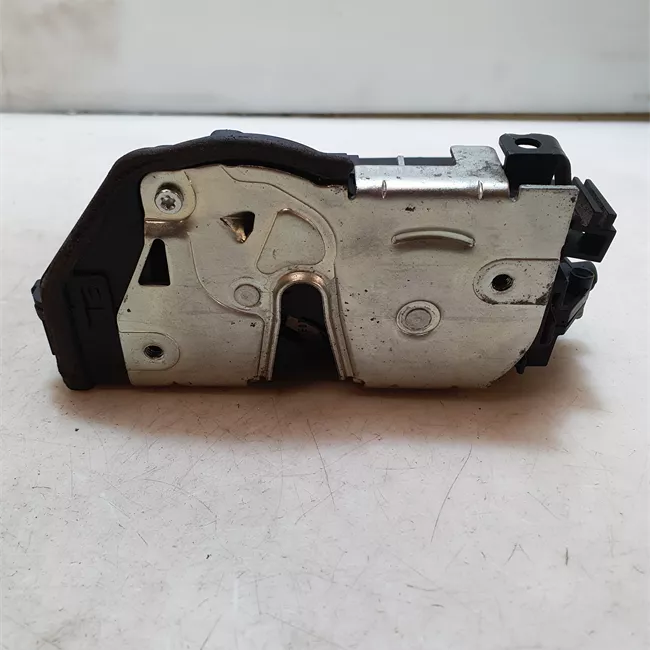 Serratura porta posteriore destra