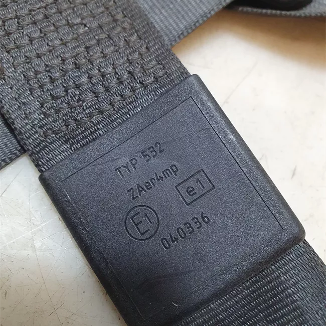 Cintura di sicurezza anteriore destra