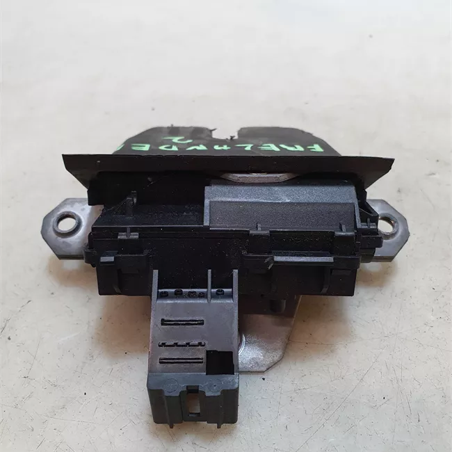 Serratura portello posteriore