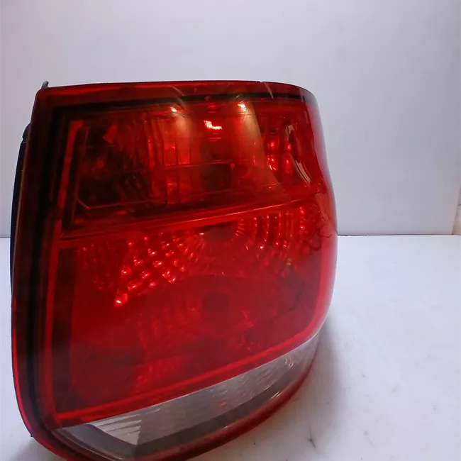 Fanale posteriore destro con fanale retronebbia