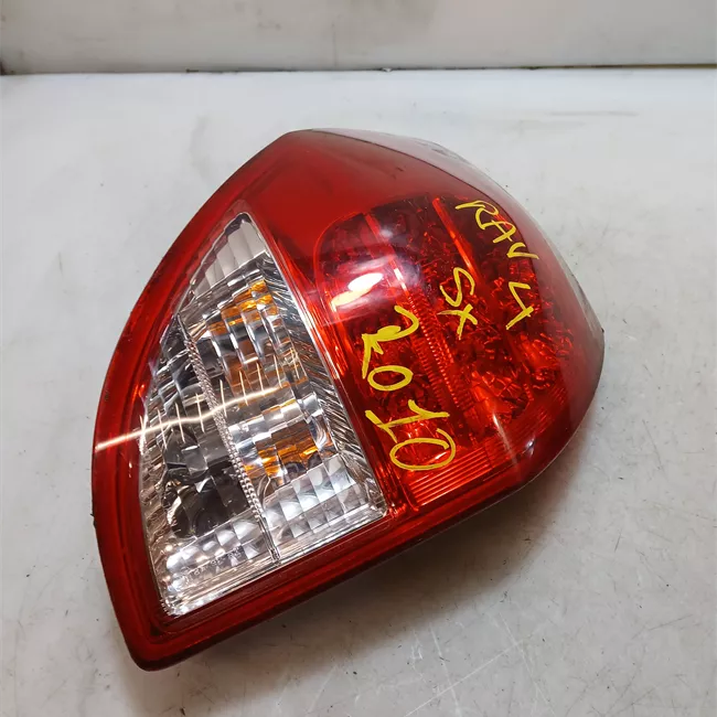 Fanale posteriore sinistro