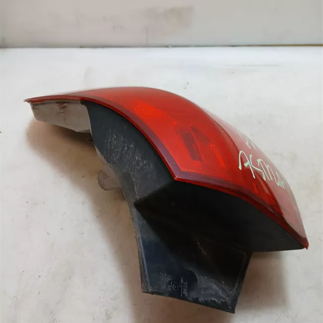 Fanale posteriore parte esterno destro