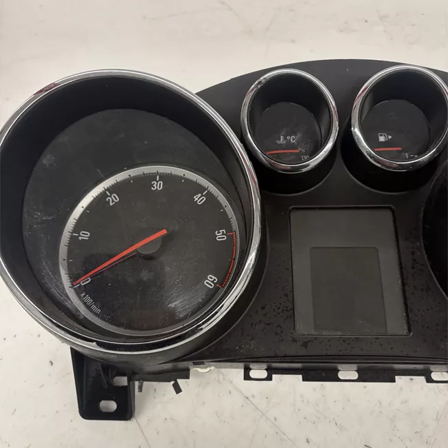 Quadro strumenti completo senza sist motore arrest/avviament