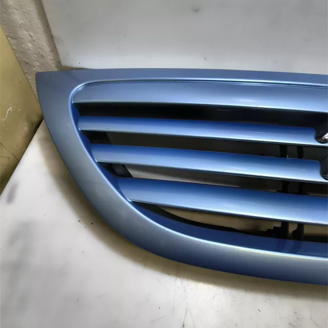 Griglia con stemma con primer