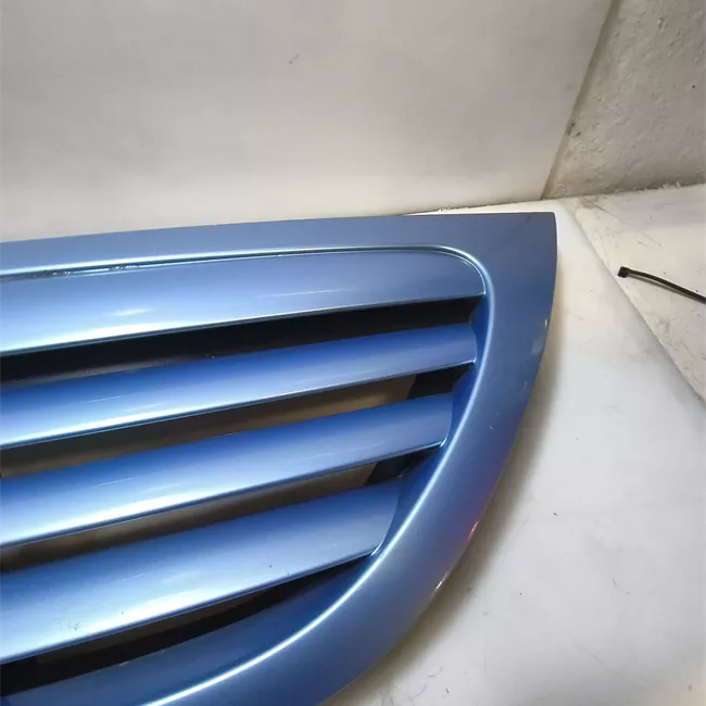 Griglia con stemma con primer