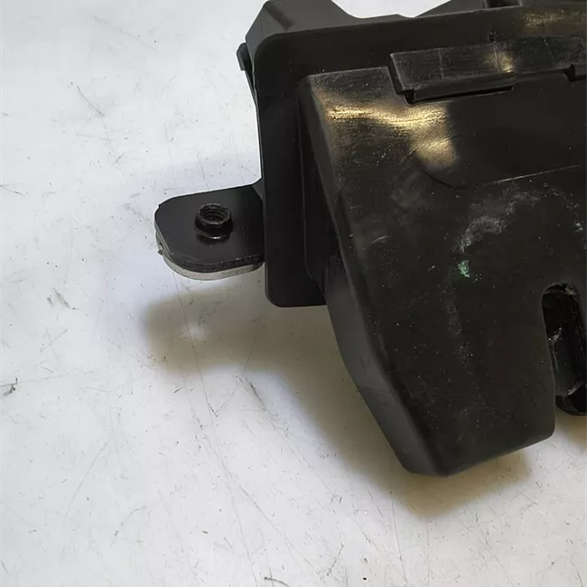 Serratura portello posteriore