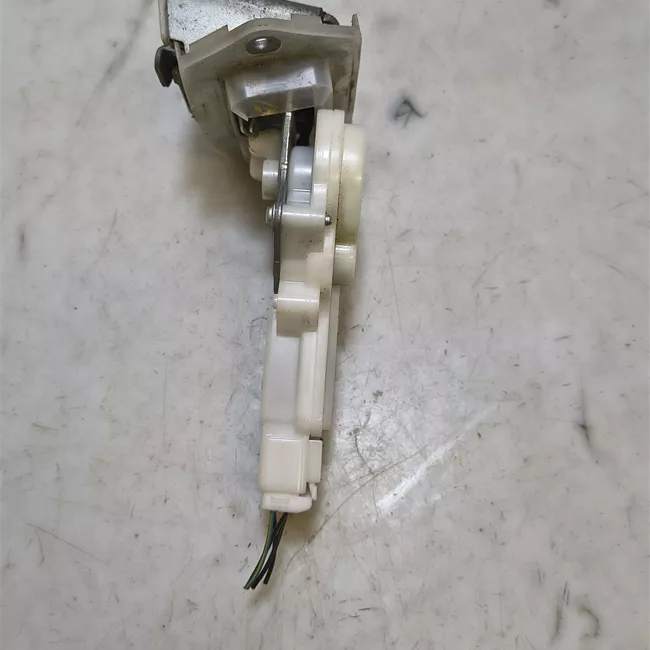 Serratura portello posteriore