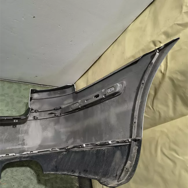 Paraurti posteriore 00>