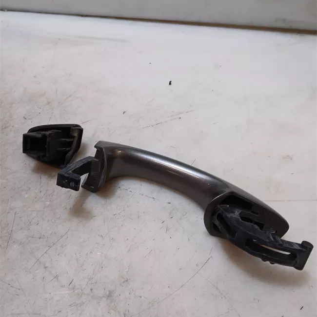 Maniglia porta anteriore destra primer