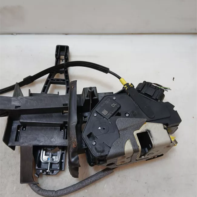 Serratura porta posteriore sinistra Serr.sic.bambiente post+ril.el